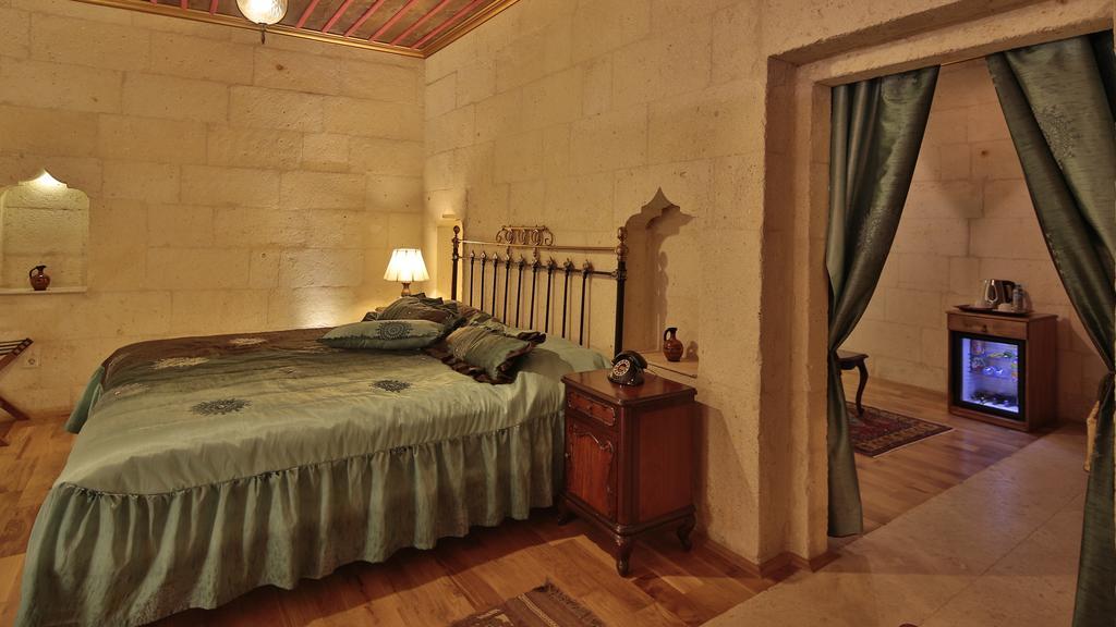 Golden Cave Suites Ürgüp Bilik gambar